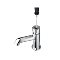 Selbstschließende Waschtischarmatur mit einstellbarer Wassermenge und Temperatur